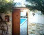 The Nest in Ayia Anna has it's own private entrance. - click to enlarge