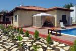 This 3 bed villa has a cosy atmosphere and at the same time offering the modcons of daily life